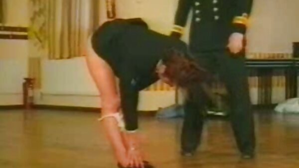 Anak ayam magnet Alison Faye menunggang batang kekasihnya apk video lucah dalam kedudukan gadis koboi