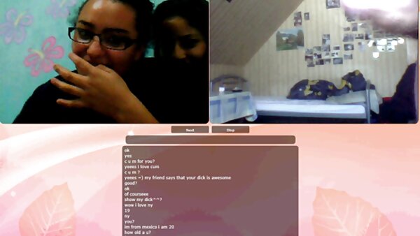 Si rambut coklat bootylicious lucah ganas terik mendapat kacau dari belakang di halaman hijau