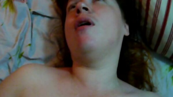 Bootylicious kawan baik menggembirakan satu sama lain pada parti bujang sexx lucah